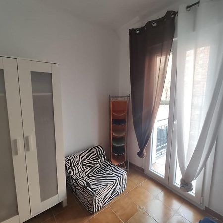 Apartamento La Marina Real Valencia Exterior photo