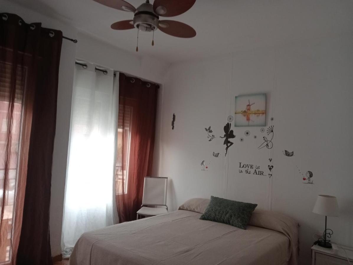 Apartamento La Marina Real Valencia Exterior photo