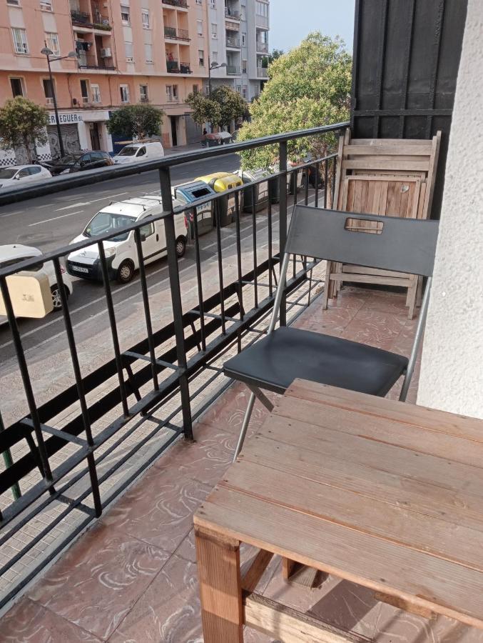 Apartamento La Marina Real Valencia Exterior photo